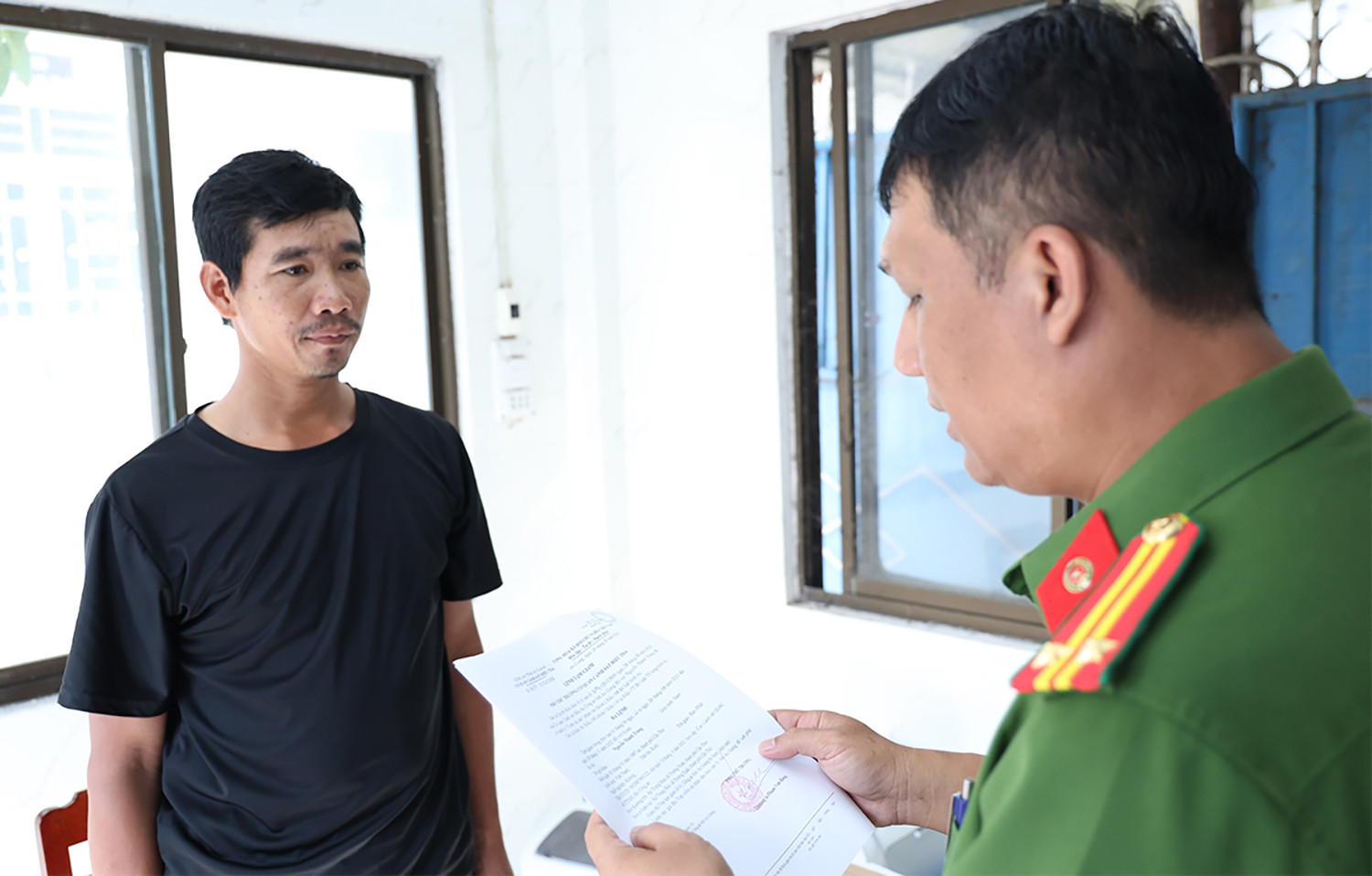 đối tượng trung.jpg