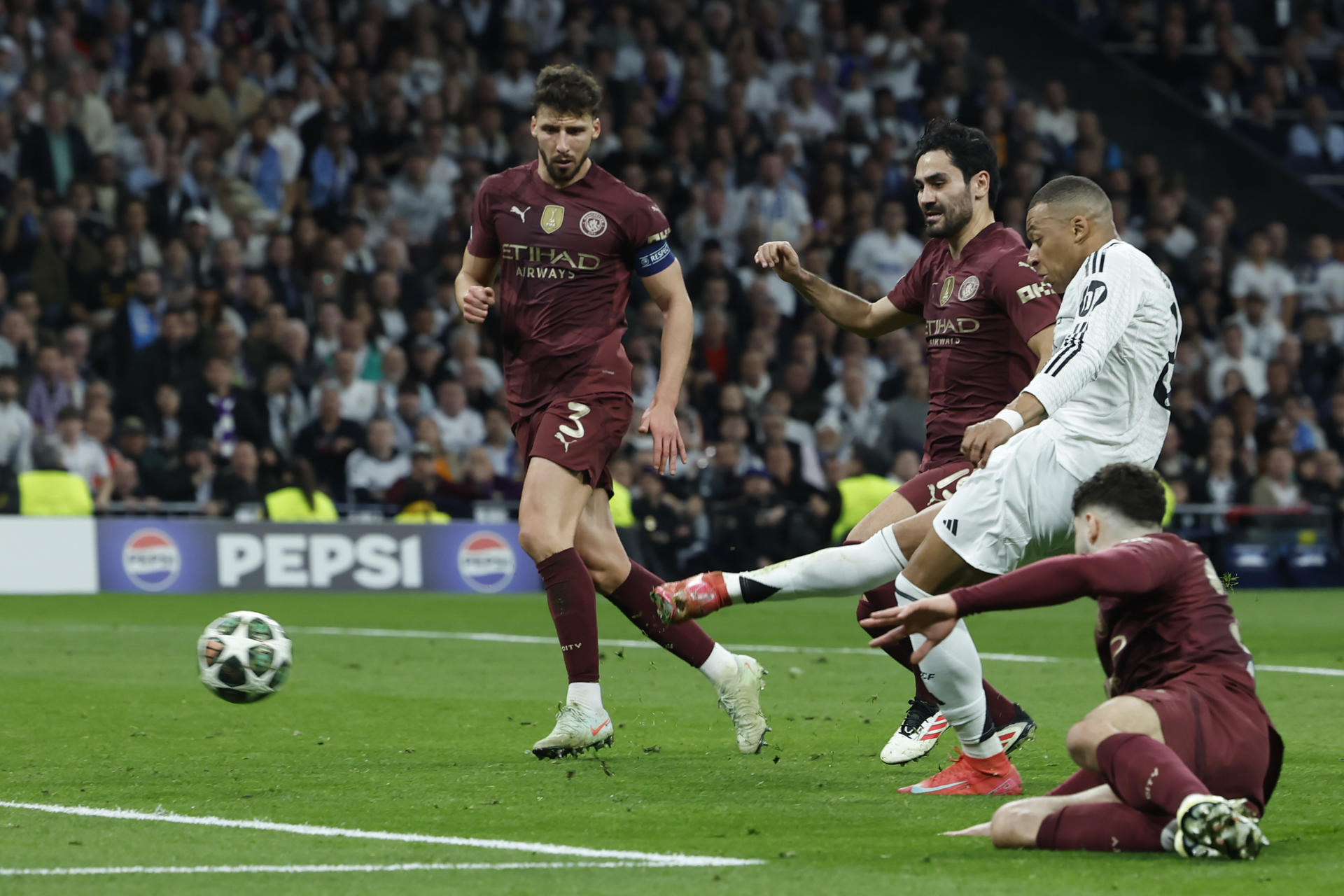 EFE. Mbappe Real Madrid Man City.jpg