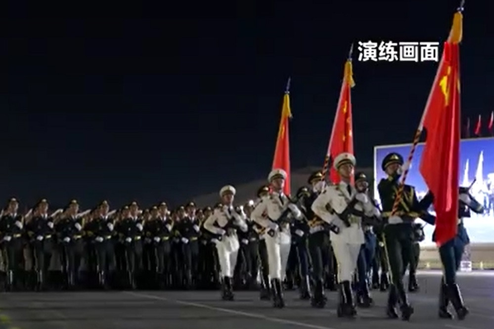 Hình ảnh binh sĩ Trung Quốc tập dượt duyệt binh kỷ niệm Ngày Chiến thắng