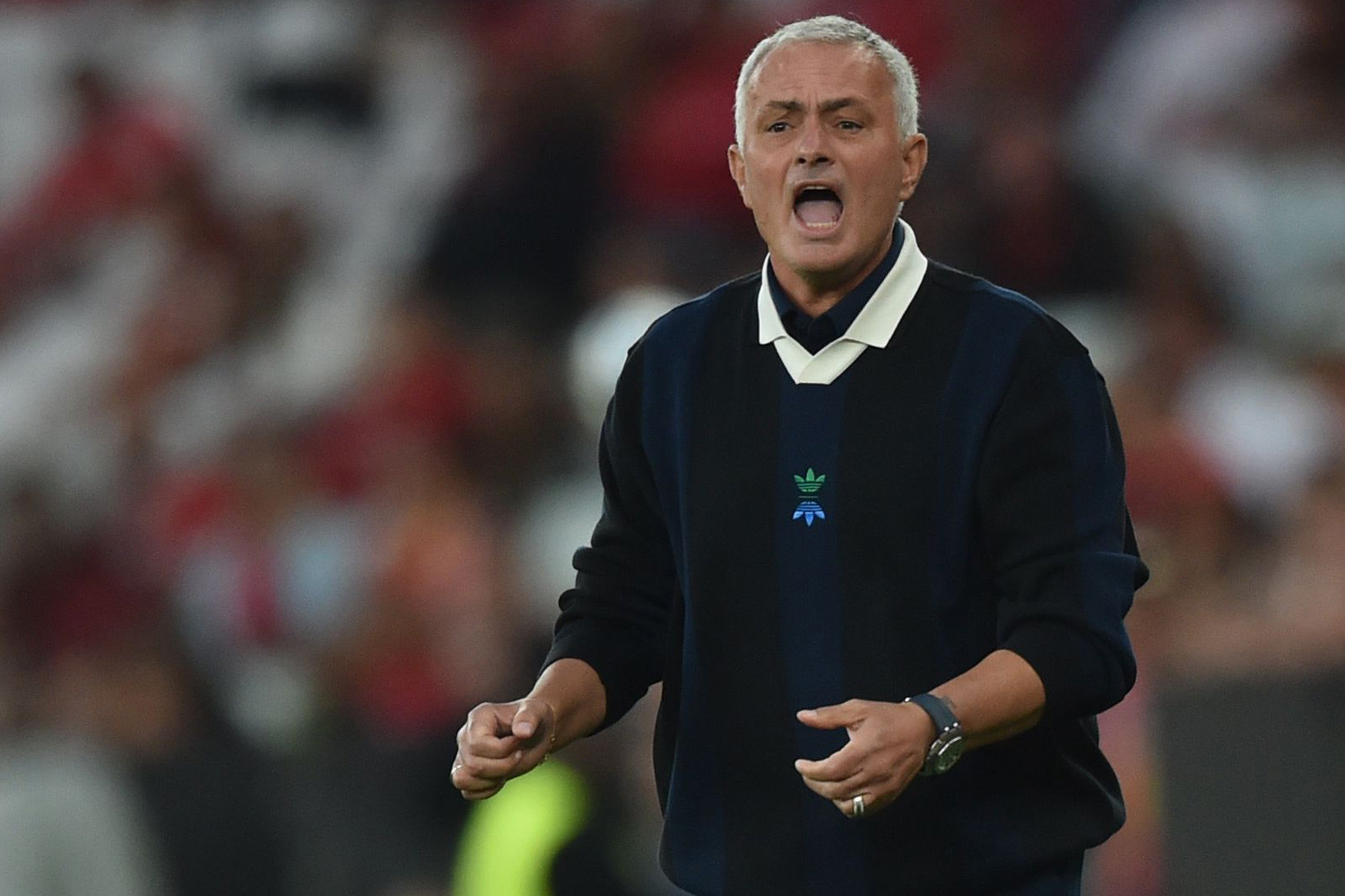 Mourinho Benfica Fenerbahce Cup C1.jpg