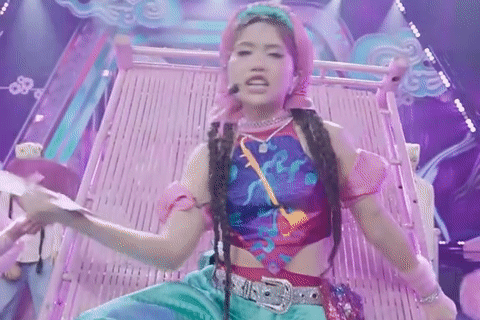 NSND Thanh Ngoan hướng dẫn các ‘em xinh’ hát Xẩm, Phương Mỹ Chi gây ấn tượng