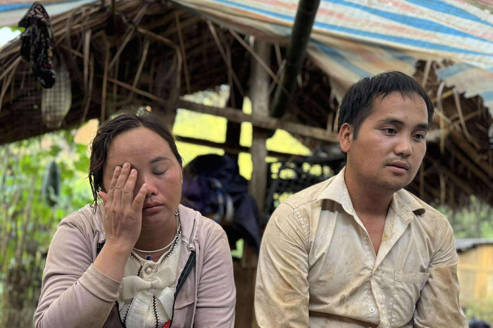 Tang thương ở Điện Biên: 3 trẻ bị vùi lấp khi vẫn say giấc ngủ