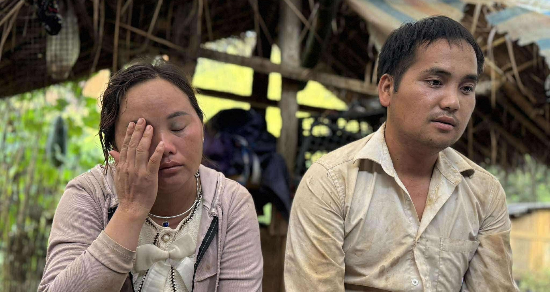 Tang thương ở Điện Biên: 3 trẻ bị vùi lấp khi vẫn say giấc ngủ