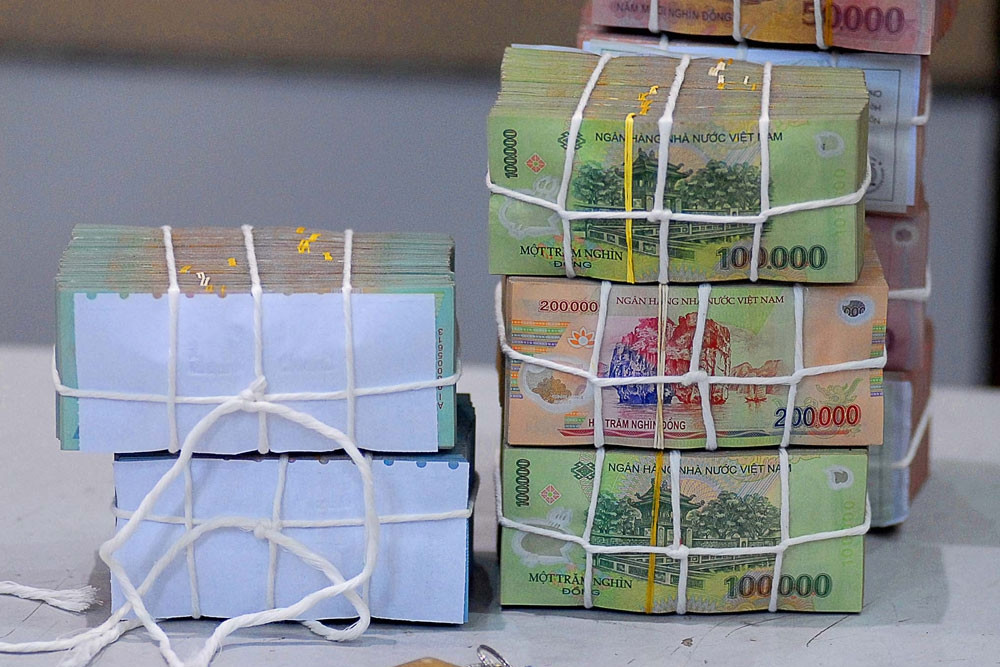 Thị trường bùng nổ, điểm danh loạt nhà băng rót vốn ‘khủng’ cho Chứng khoán Kỹ thương