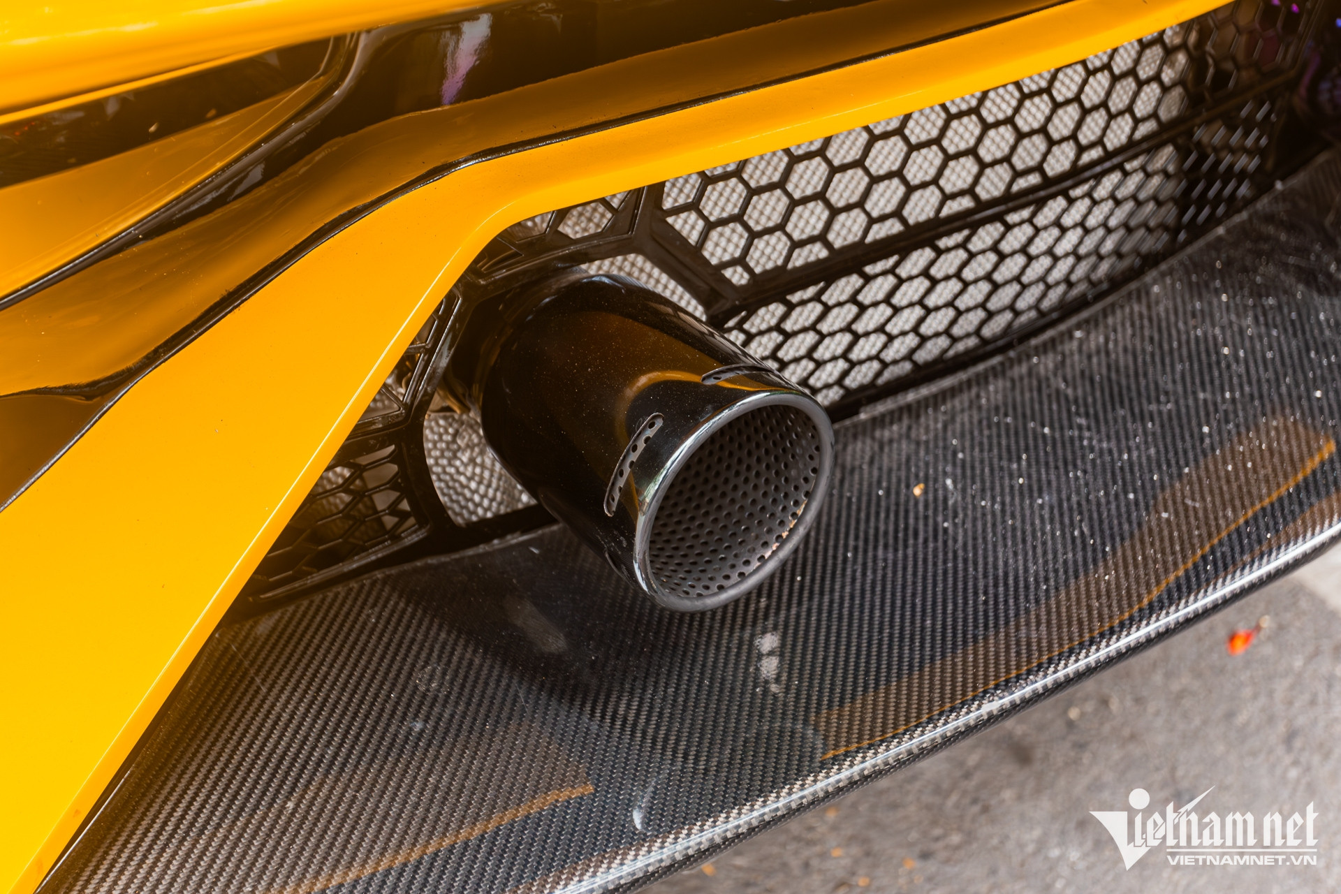 W-aventador tu quy 9.jpg