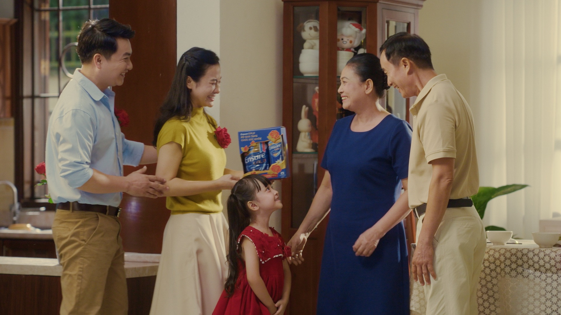 2 Talent w children gifting parents.jpg