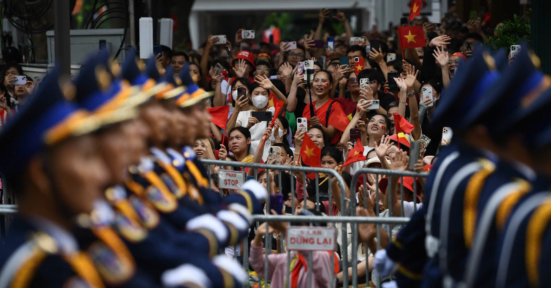 Top phụ kiện công nghệ không thể thiếu khi xem diễu binh, diễu hành 2/9