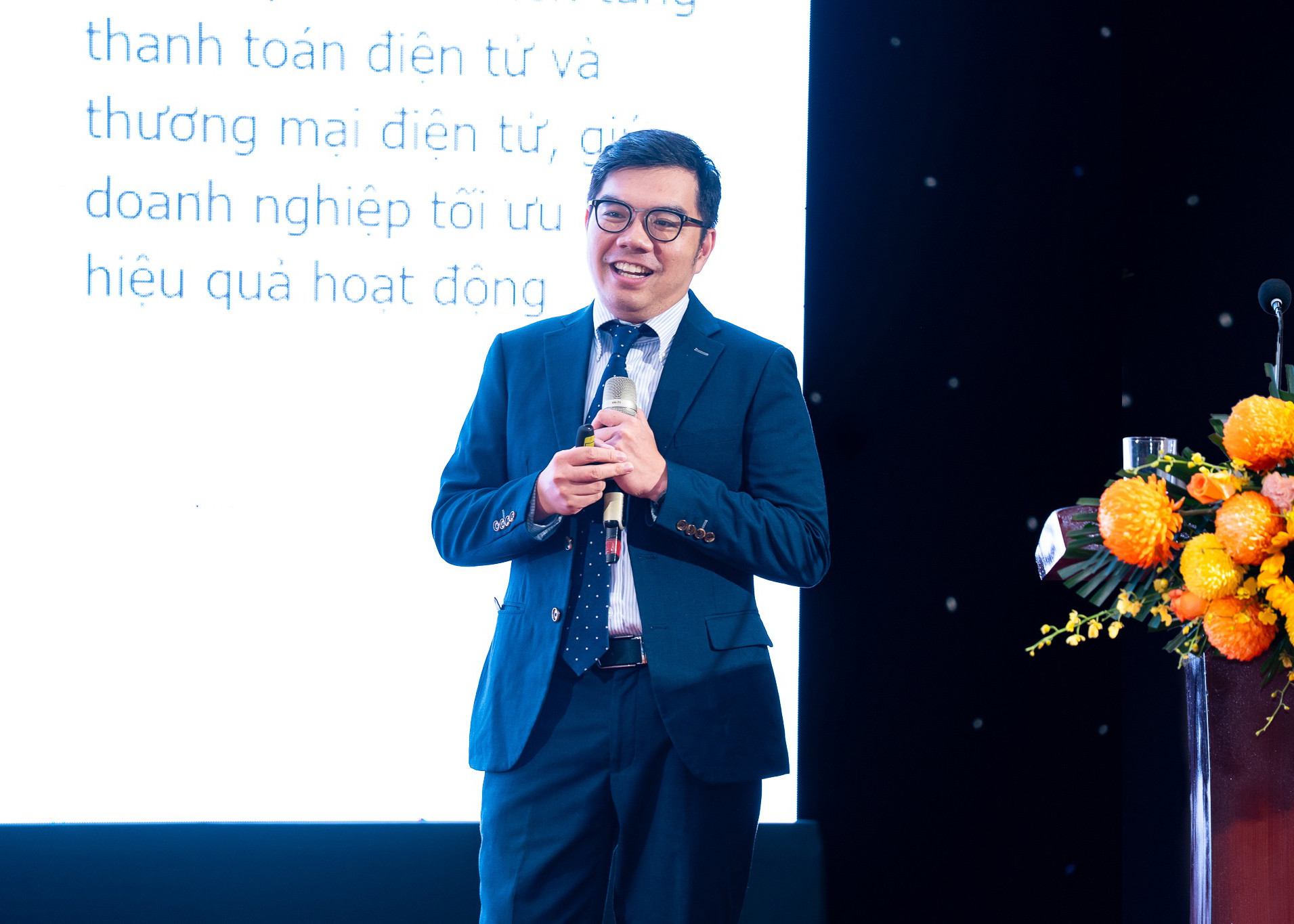 Anh 2 (2).jpg