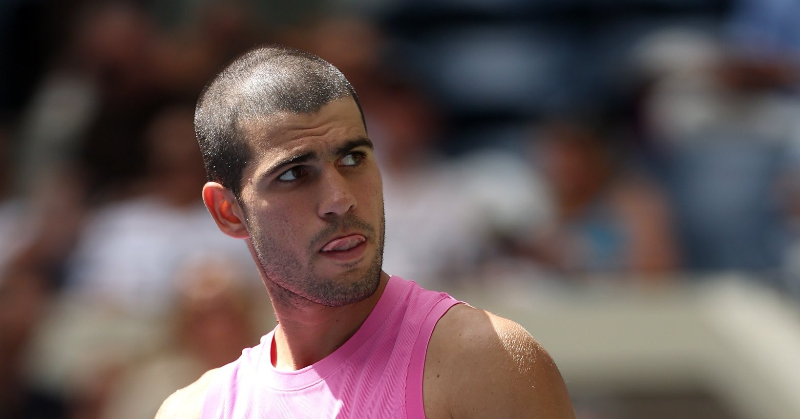 Carlos Alcaraz phô diễn sức mạnh, đoạt vé vòng 4 US Open