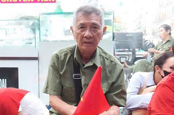 ccb kham thien 899.jpg