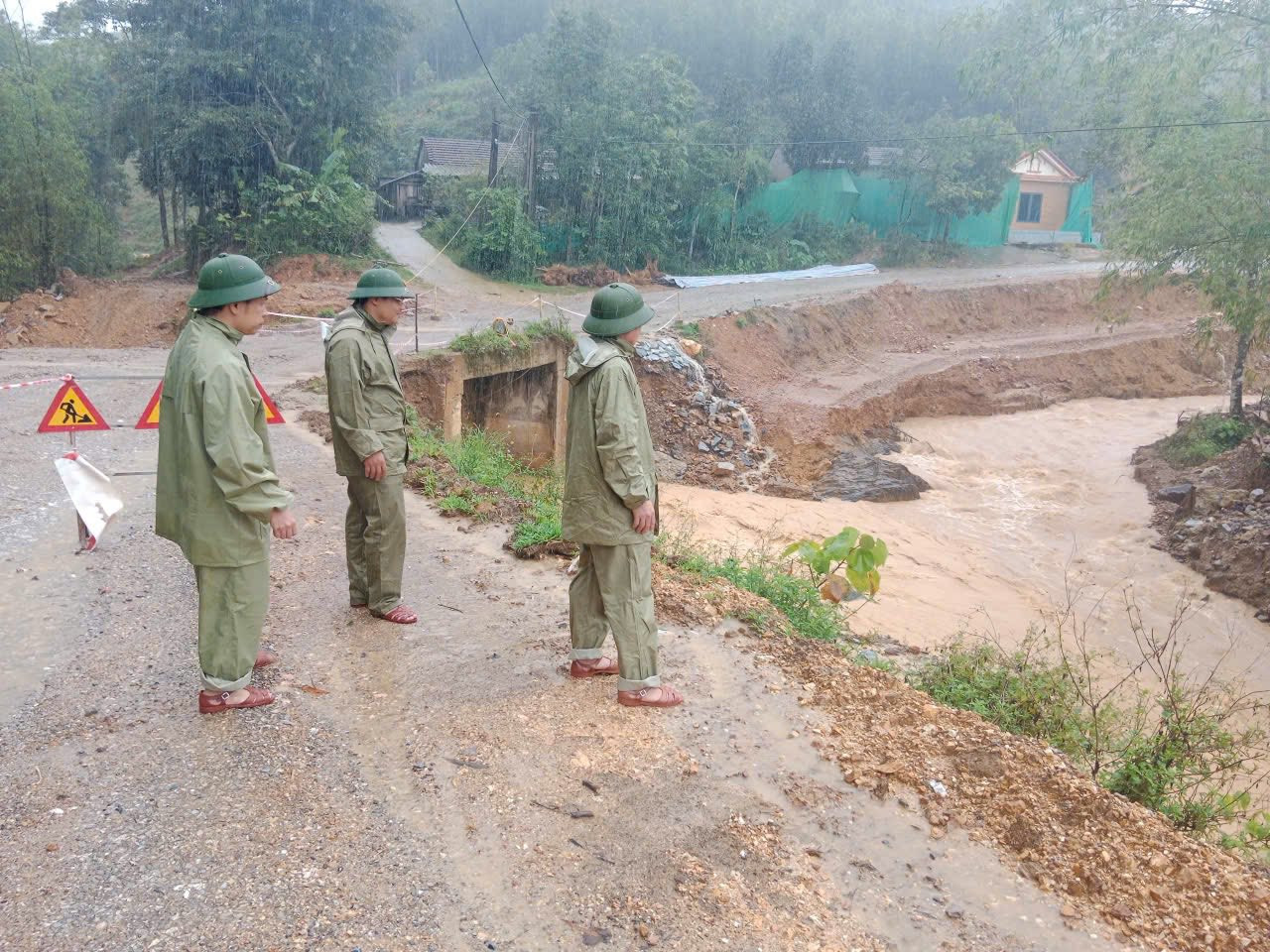 Hương Xuân2.jpg