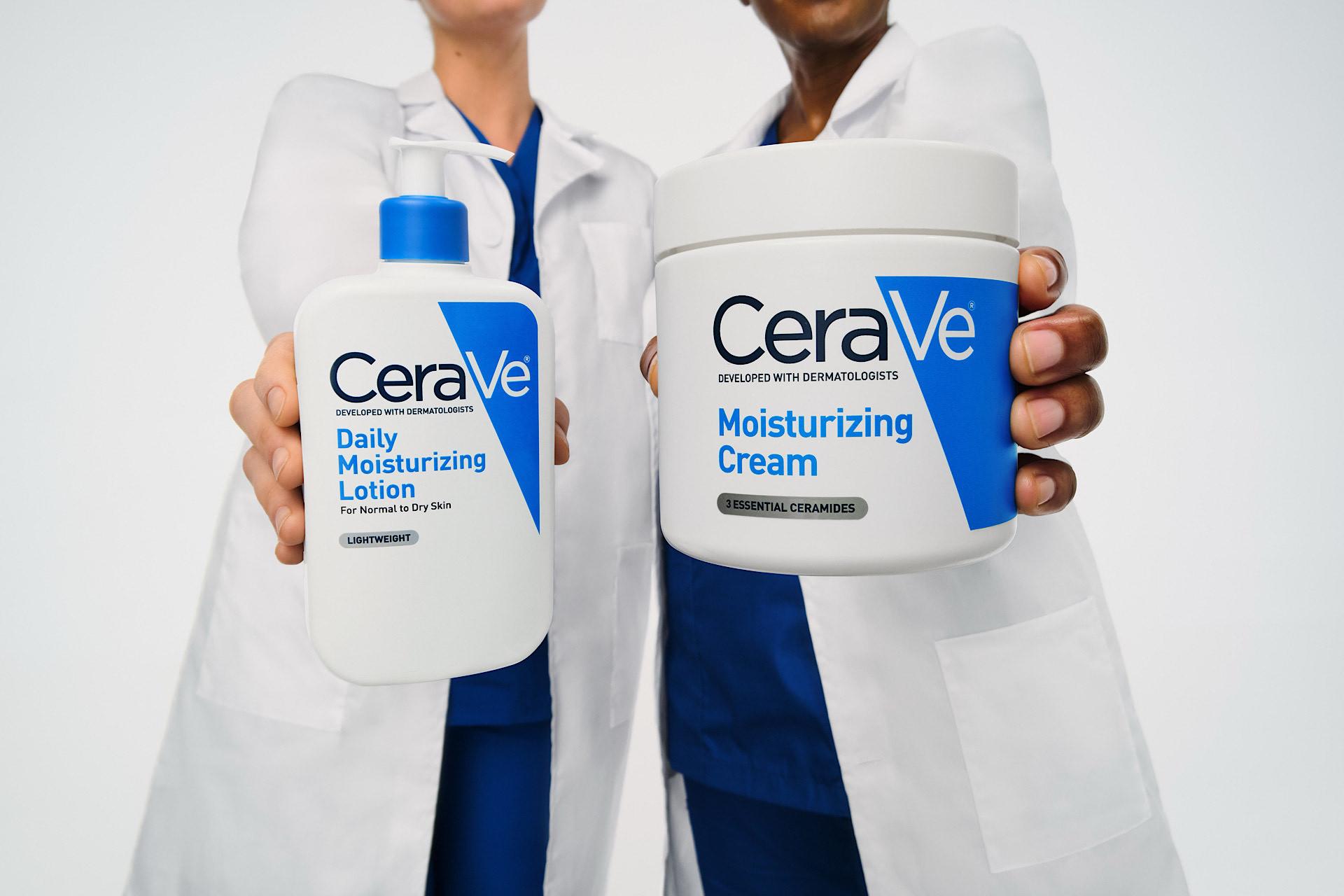 Dưỡng ẩm da thông minh bằng Ceramides từ kênh chính hãng