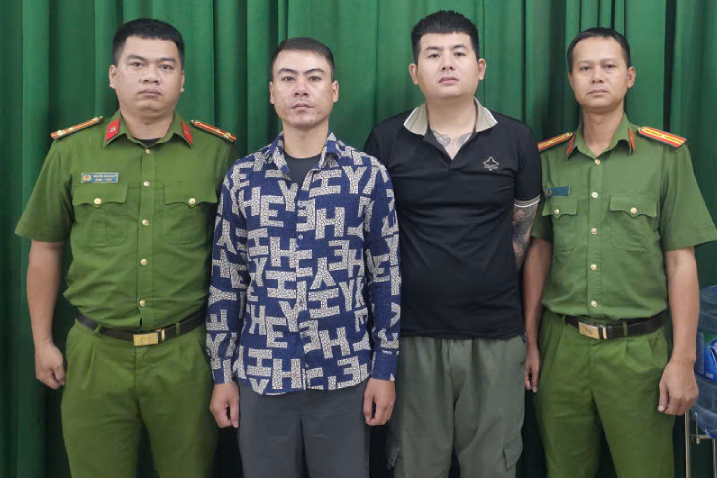 Danh tính 2 đối tượng cho vay nặng lãi 240 - 360%/năm, ép thế chấp bằng clip khoả thân