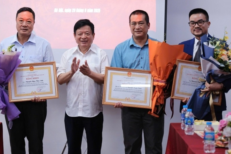 Phát triển hệ thống thư viện số hỗ trợ cho 3.321 xã nhằm lan tỏa văn hóa đọc