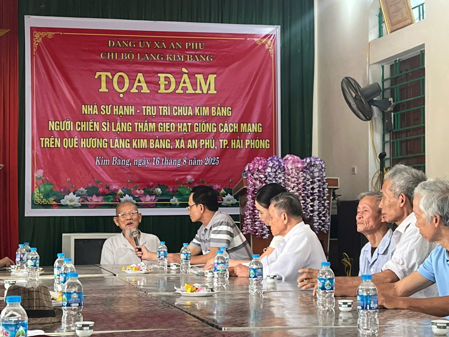 Toa dam ve Su Hanh.jpg