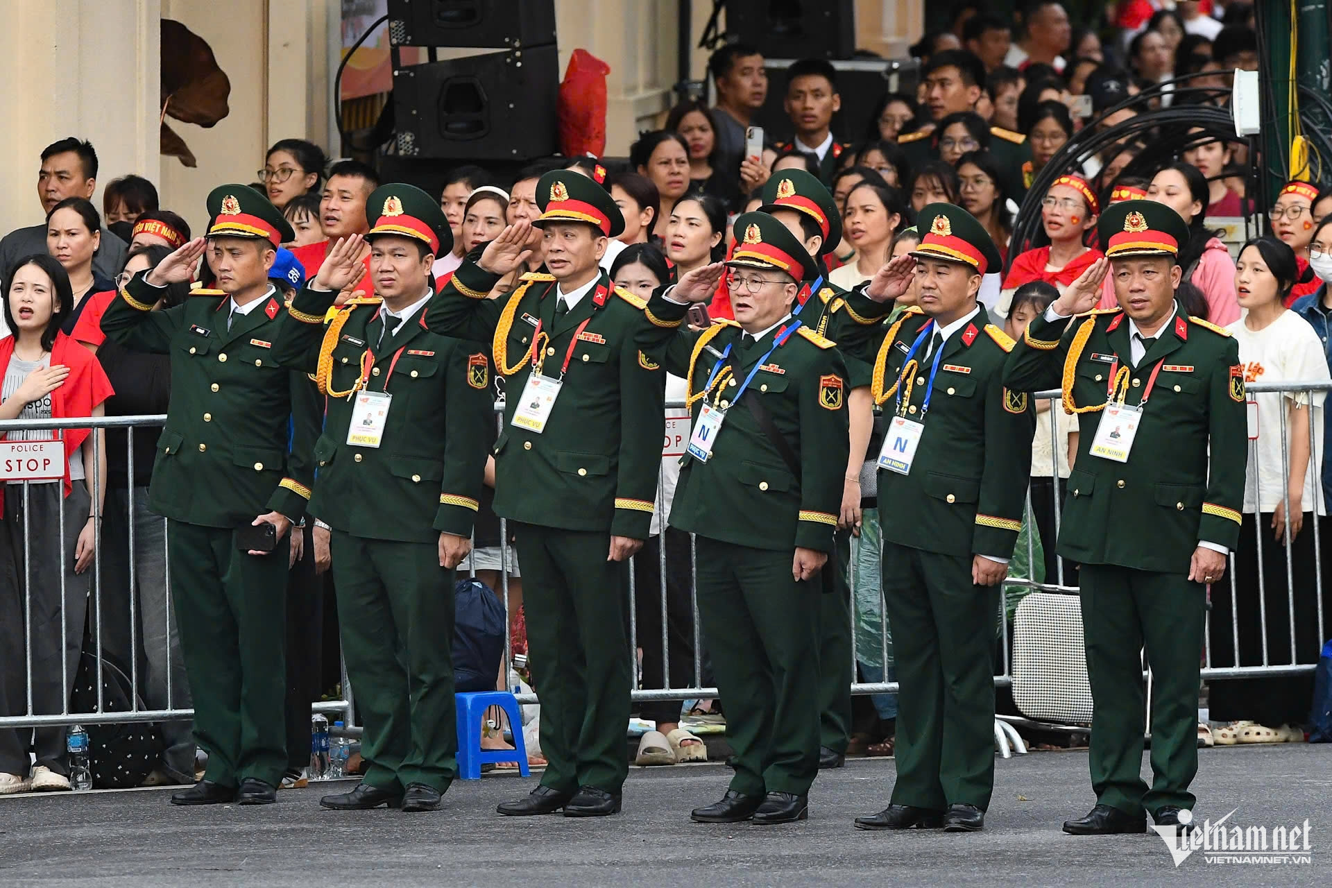 W-chao co 1.jpg