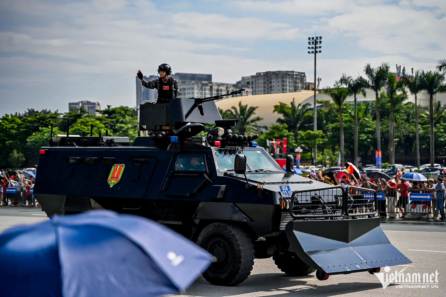 W-Nguyễn Huy_2.jpg