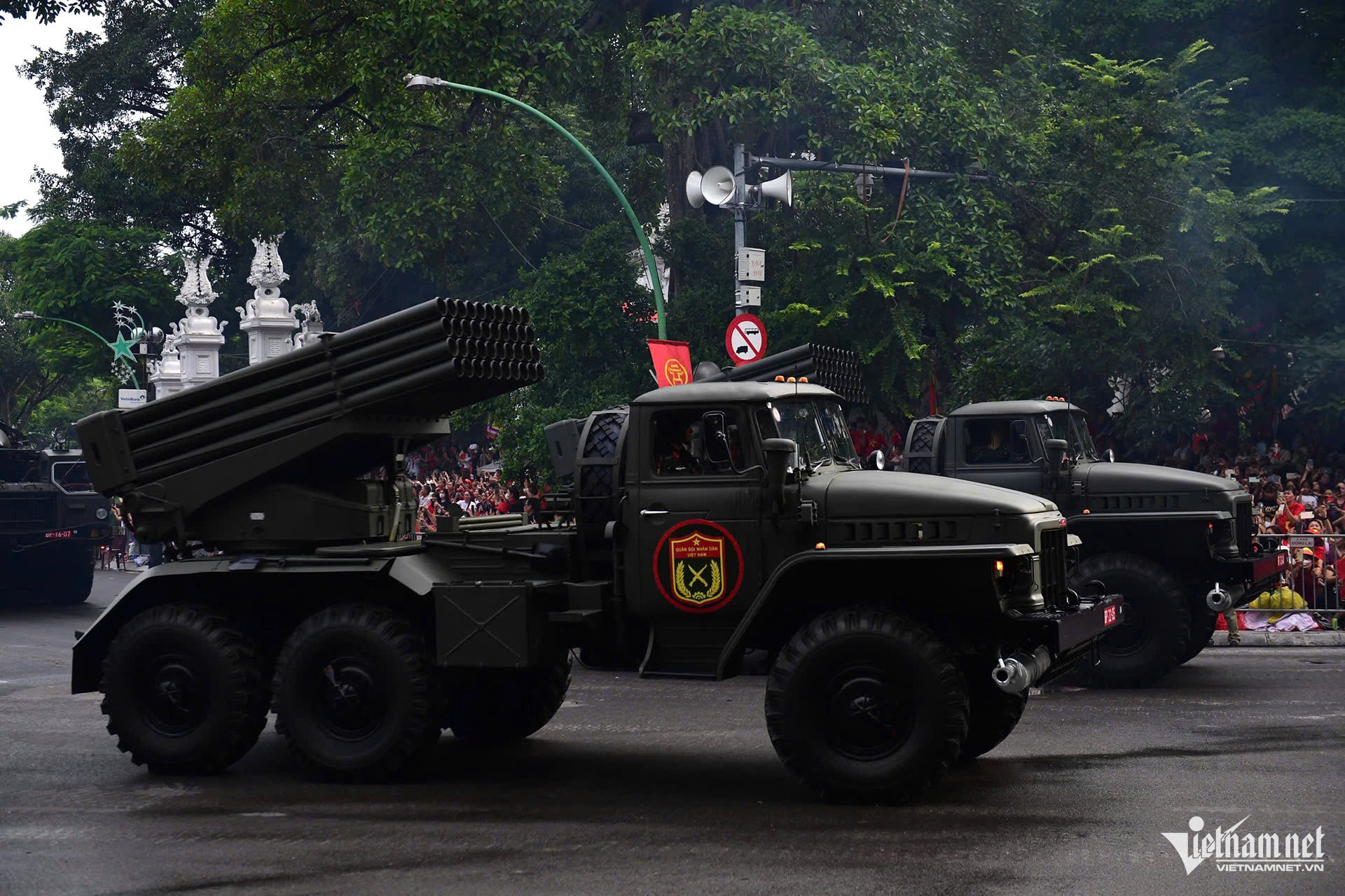 W-phong hoa 10.jpg