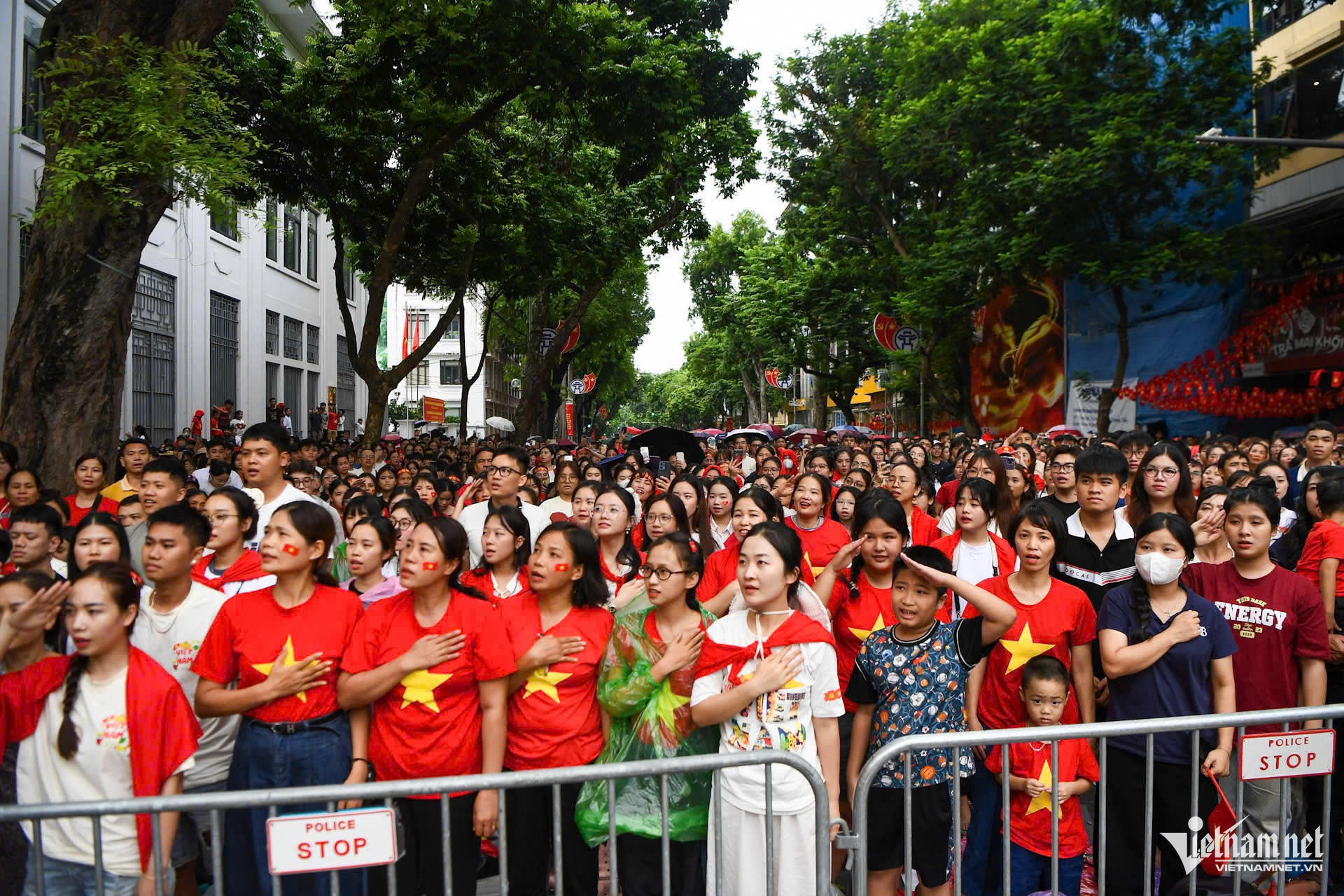 W-trang tien 2.jpg