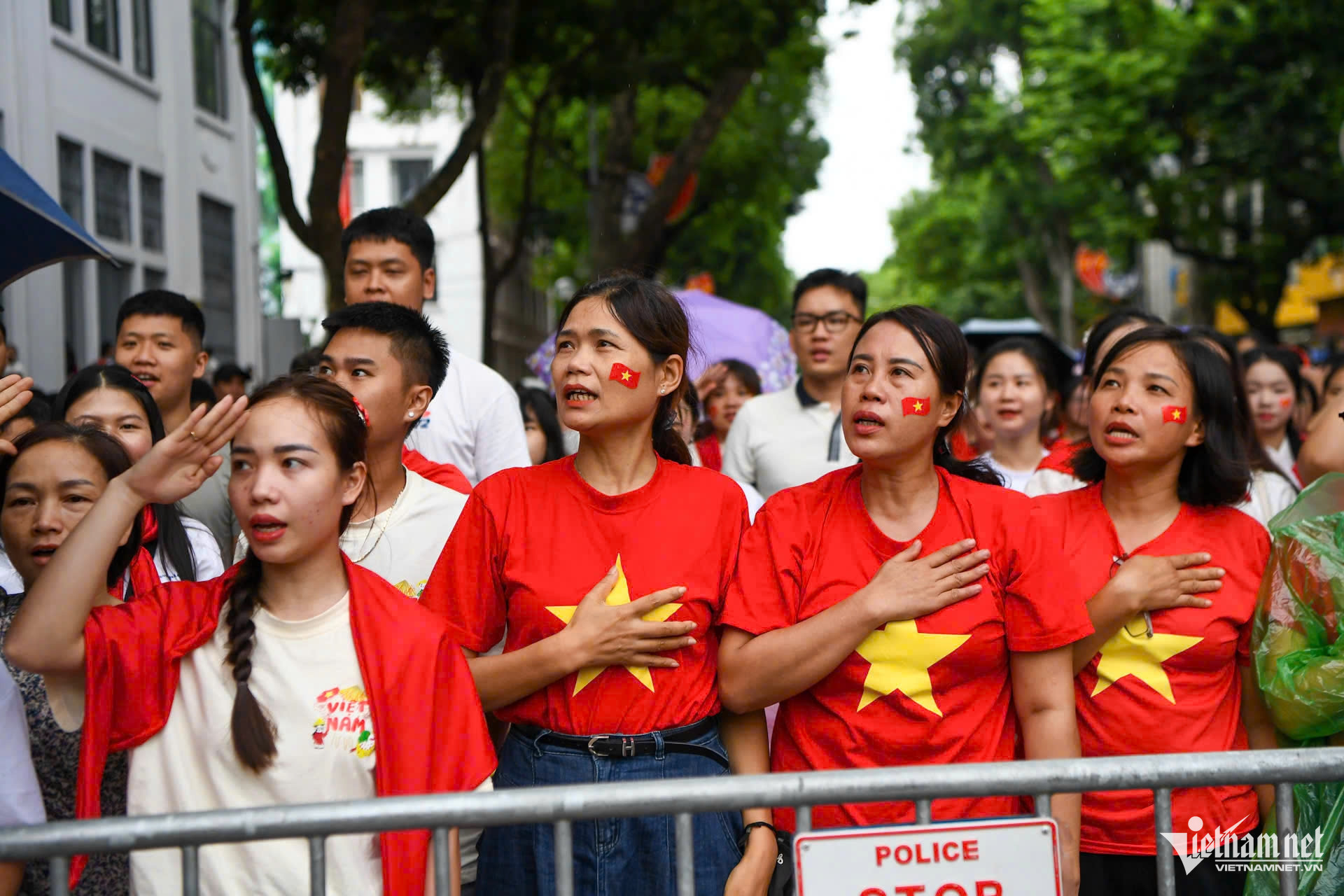 W-trang tien.jpg