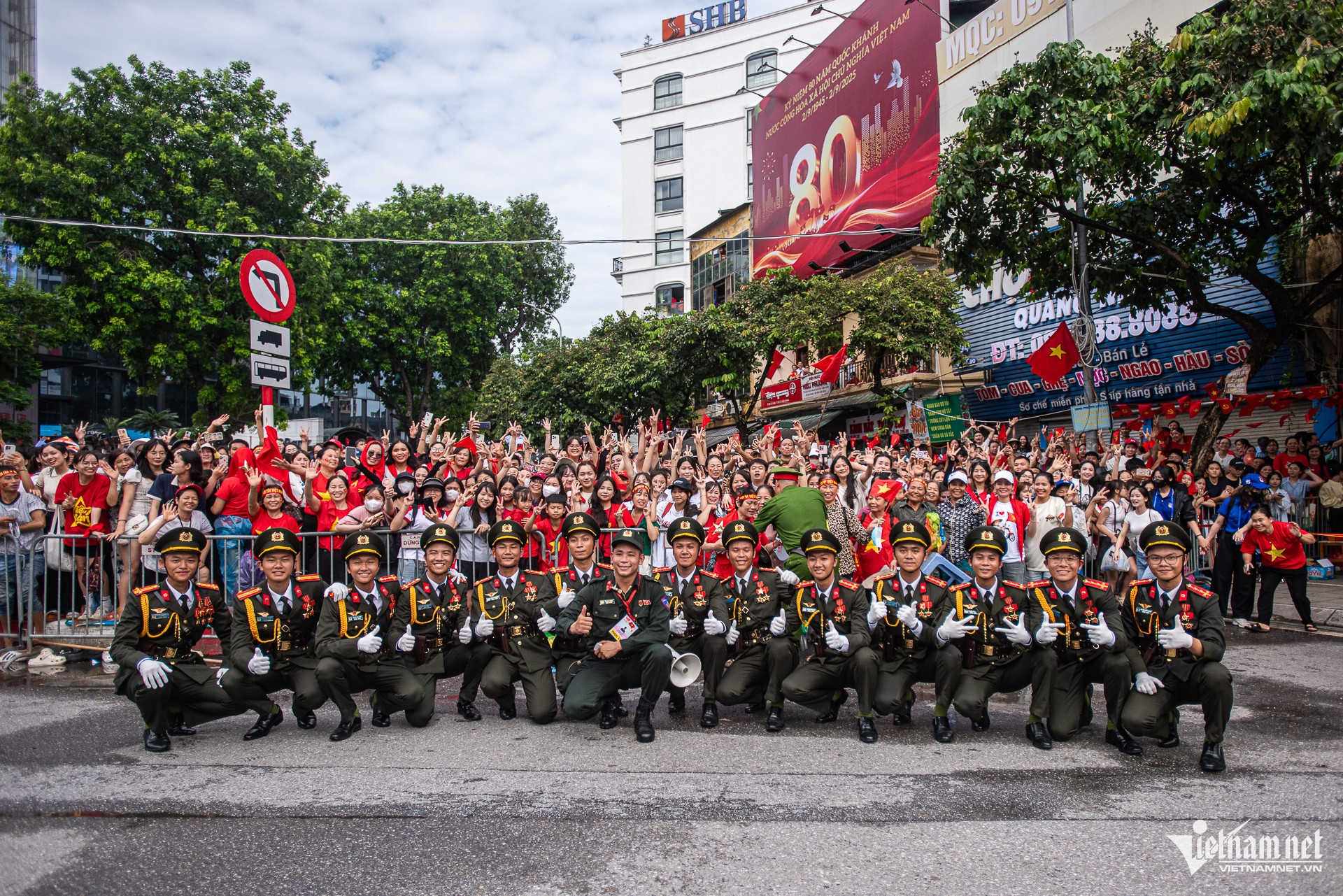 W-xetang_tenlua_dieubinh_80namquockhanh (30 of 45).jpg