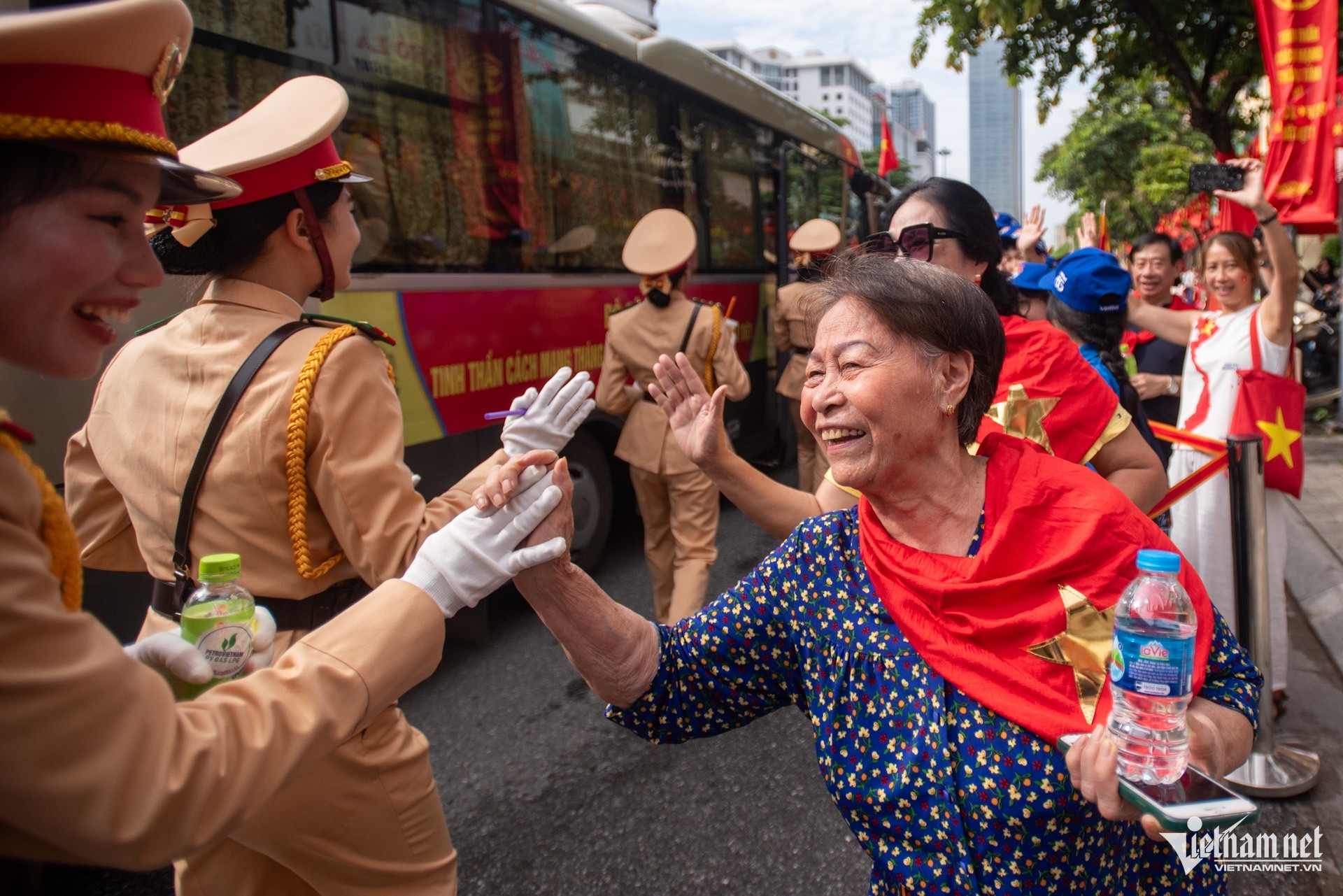 lê duẩn13.jpg