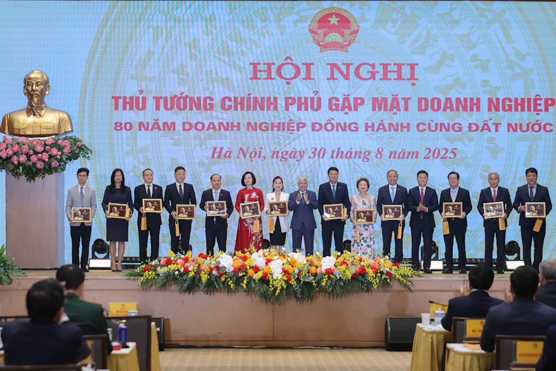 anh 1 .jpg