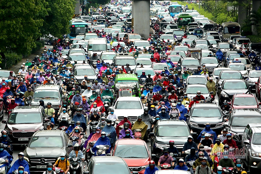 Buộc dùng xăng E10: Động cơ ô tô, xe máy đời cũ không tương thích xử lý thế nào?