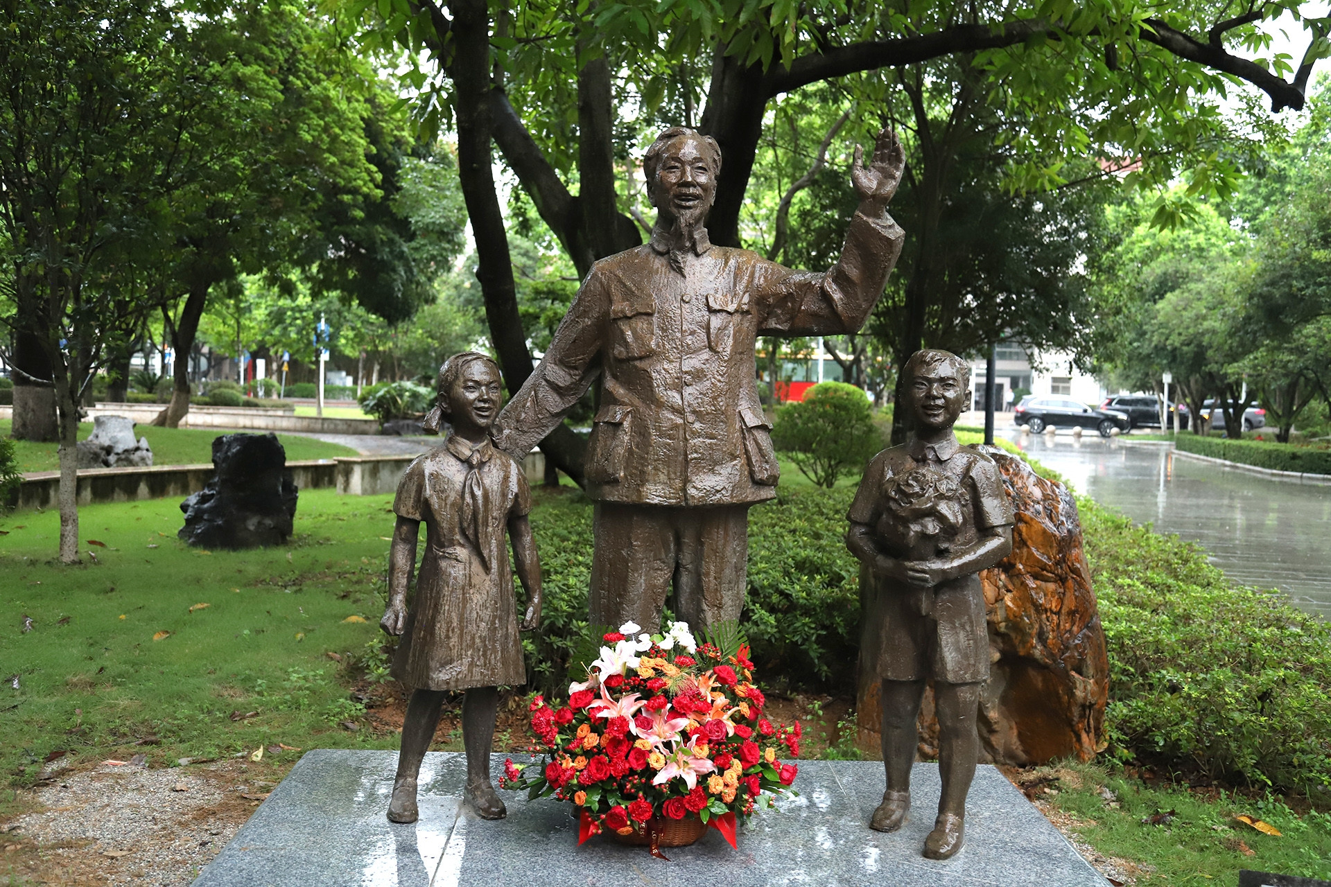 'Ký ức đỏ' giữa hai Đảng, hai nước Việt Nam và Trung Quốc