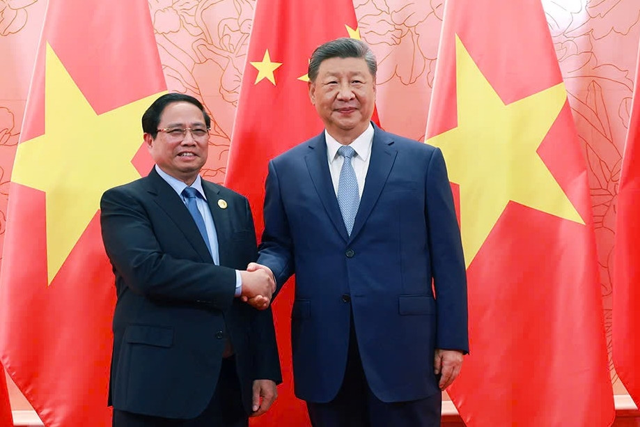 Việt Nam - Trung Quốc sớm triển khai mua bán điện ở cấp điện áp 500 kV