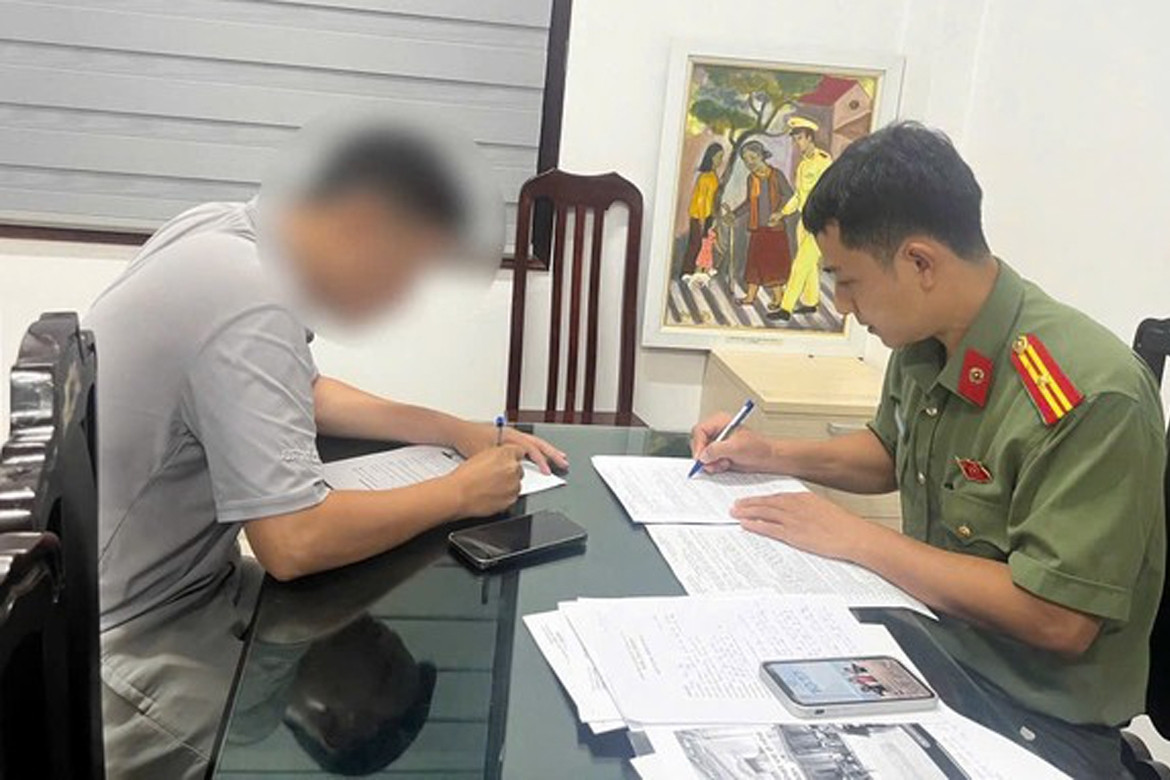 Xử lý đối tượng đưa tin sai sự thật về 'biểu tình đòi phát vé' tại Nhà hát Lớn Hà Nội