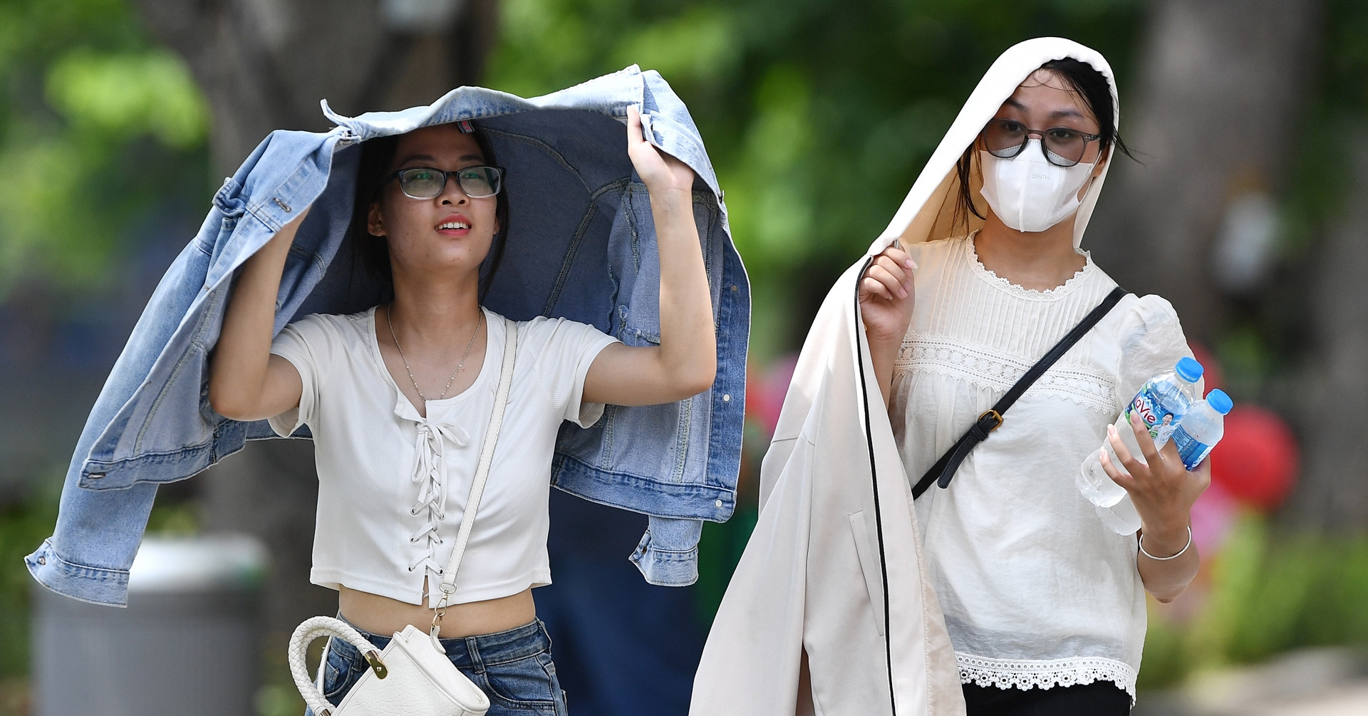 Lý giải miền Bắc nắng nóng gay gắt kỷ lục, trạm Láng ở Hà Nội 39,7 độ