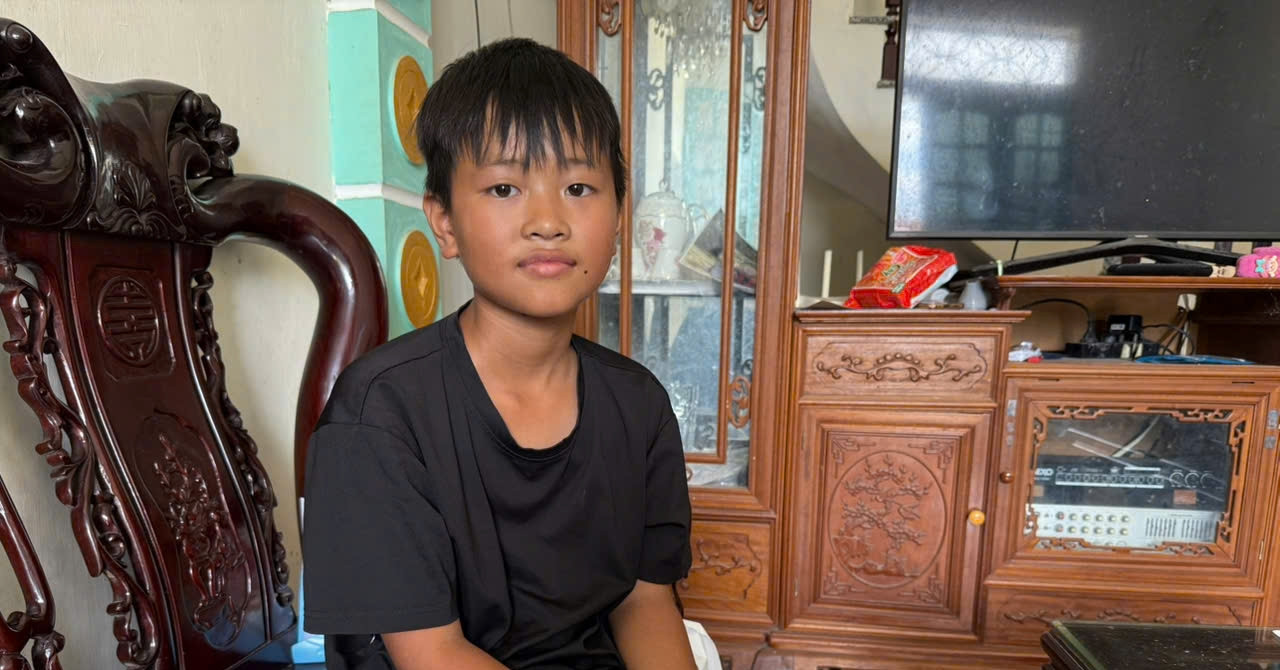 ‘Người hùng nhí’ kể phút lao mình xuống kênh cứu em nhỏ ở Ninh Bình