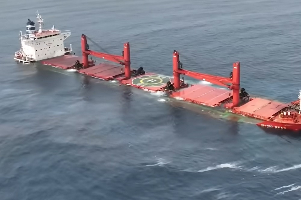 Ship 1111.jpg