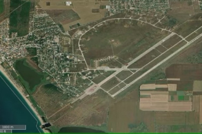 Ukraine tập kích sân bay Nga, Điện Kremlin nói về cuộc gặp Putin-Zelensky