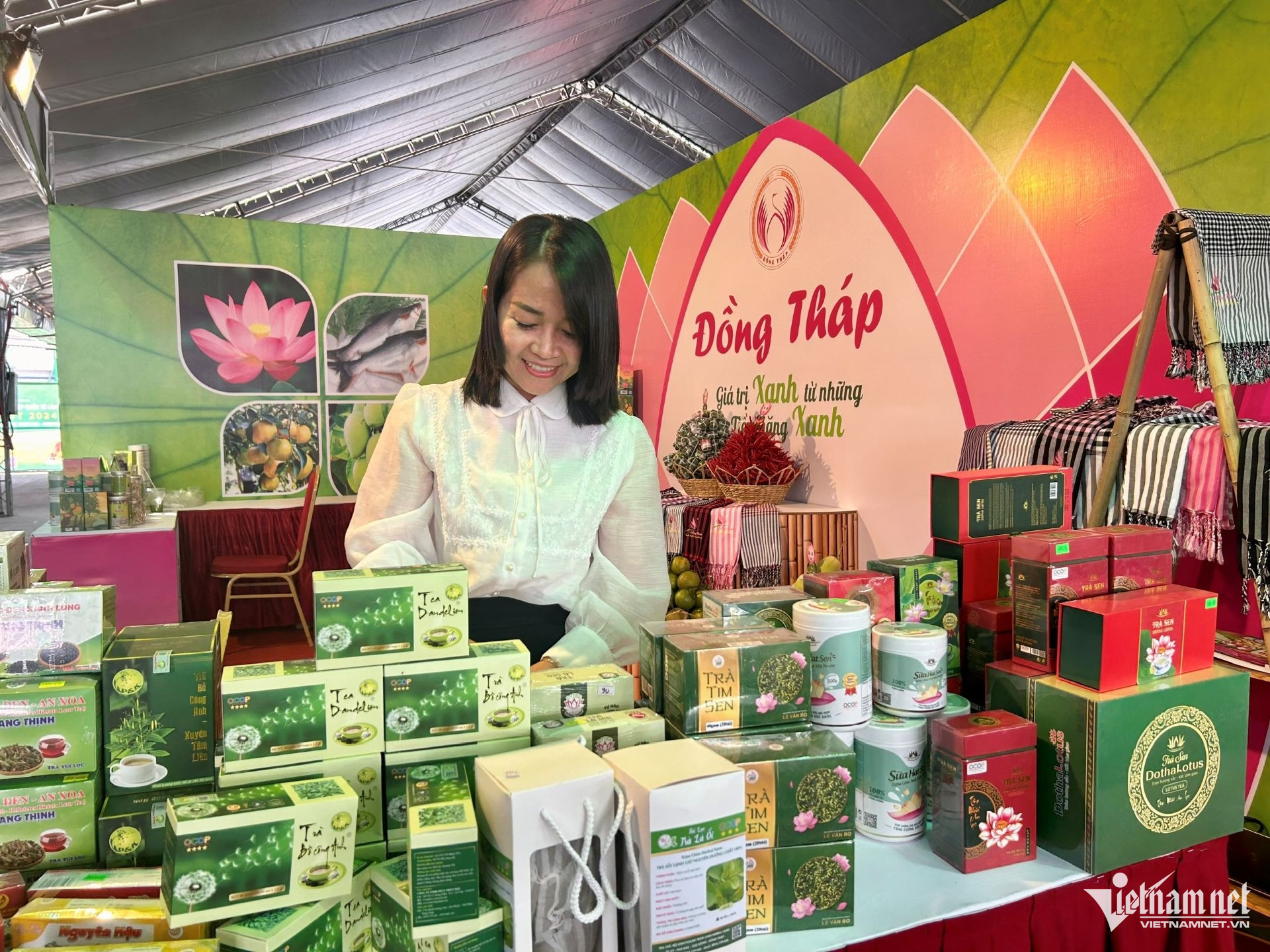 W-9. Đồng Tháp tiên phong xây dựng mô hình Làng thông minh 25.7.jpg