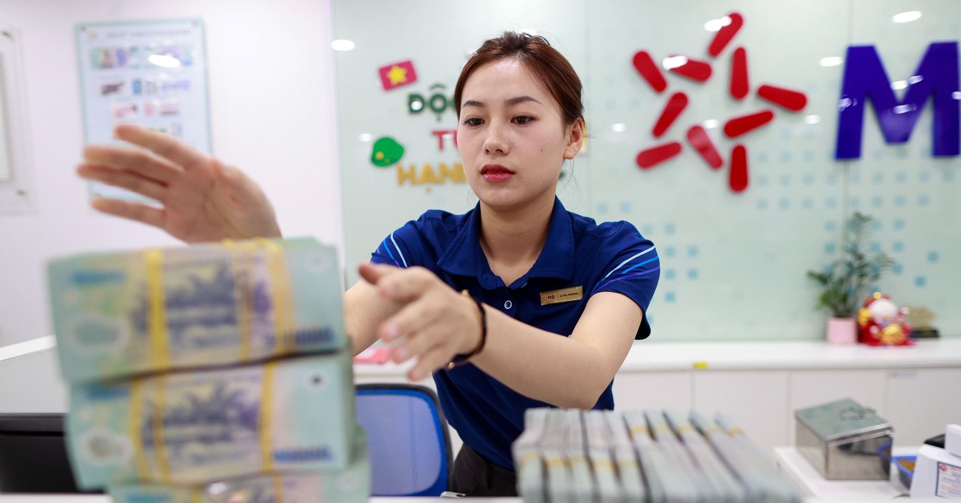 Lãi suất ngân hàng hôm nay 5/8: Lãi suất huy độ...