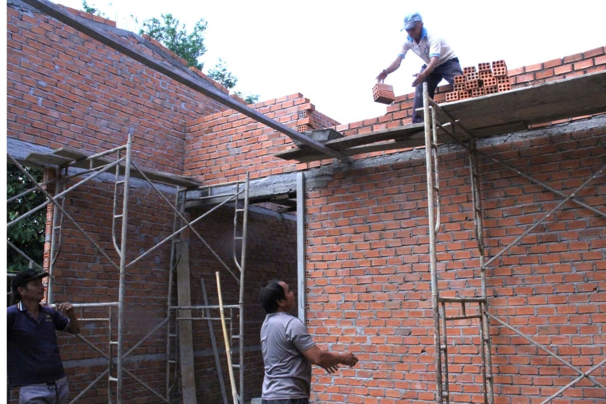 Đắk Lắk gỡ 'nút thắt' về xóa nhà tạm ở Cư Pui