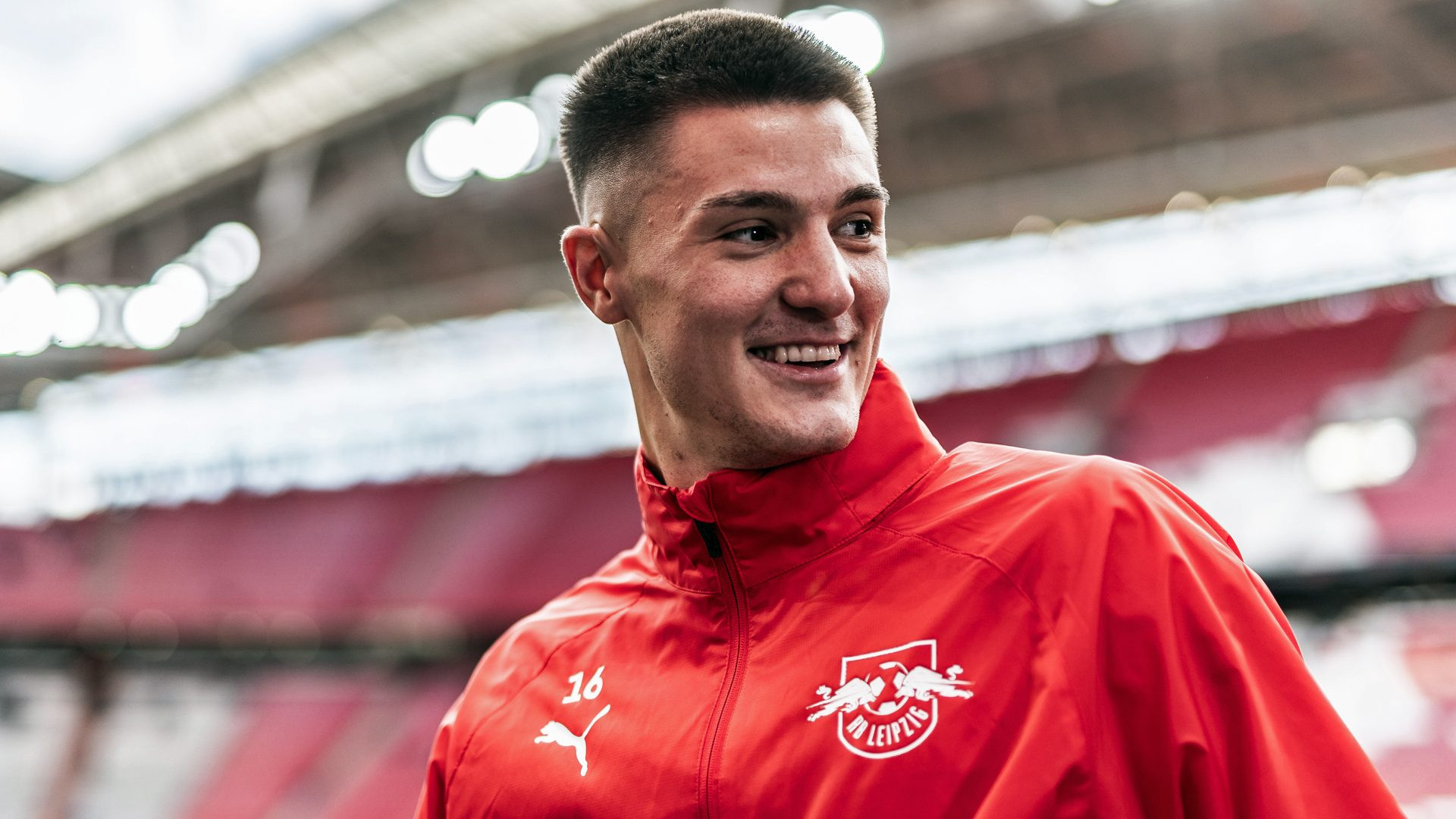 DFL - Benjamin Sesko.jpg