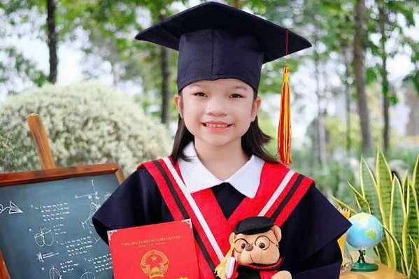 Được bạn đọc giúp đỡ, bé Hoàng Minh Anh đã đủ chi phí mổ tim