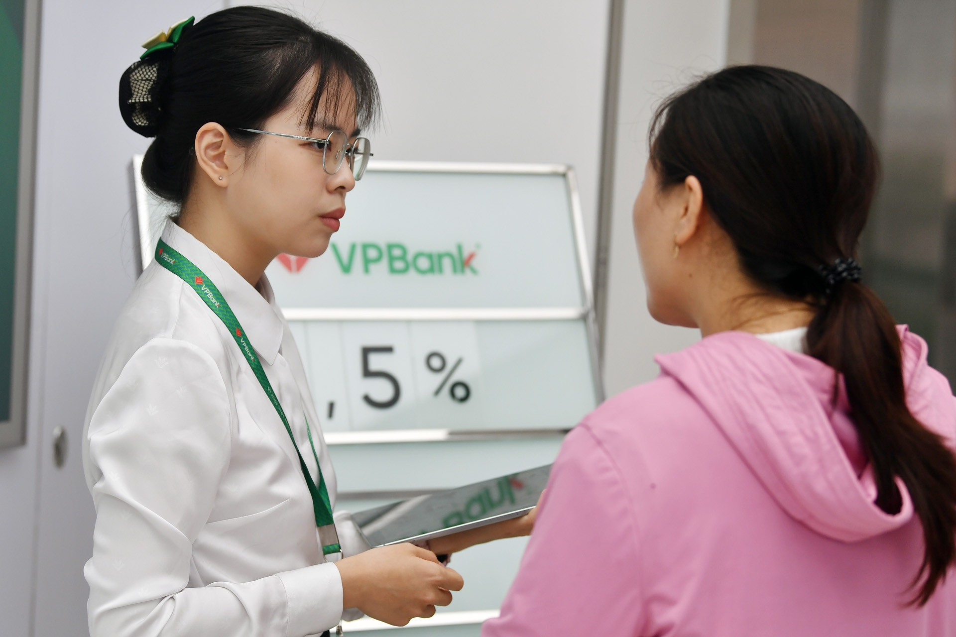 Ngân hàng phải nghiêm túc thực hiện công khai lãi suất cho vay
