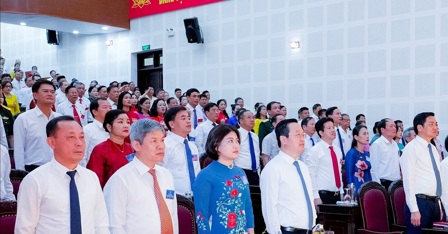 Nghệ An chỉ đạo dừng mua quà tặng ở đại hội Đảng cấp xã, phường