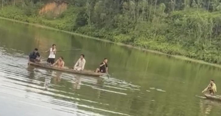 Rủ nhau tắm ở đập nước, cháu gái 13 tuổi bị cuốn ra xa bờ tử vong thương tâm