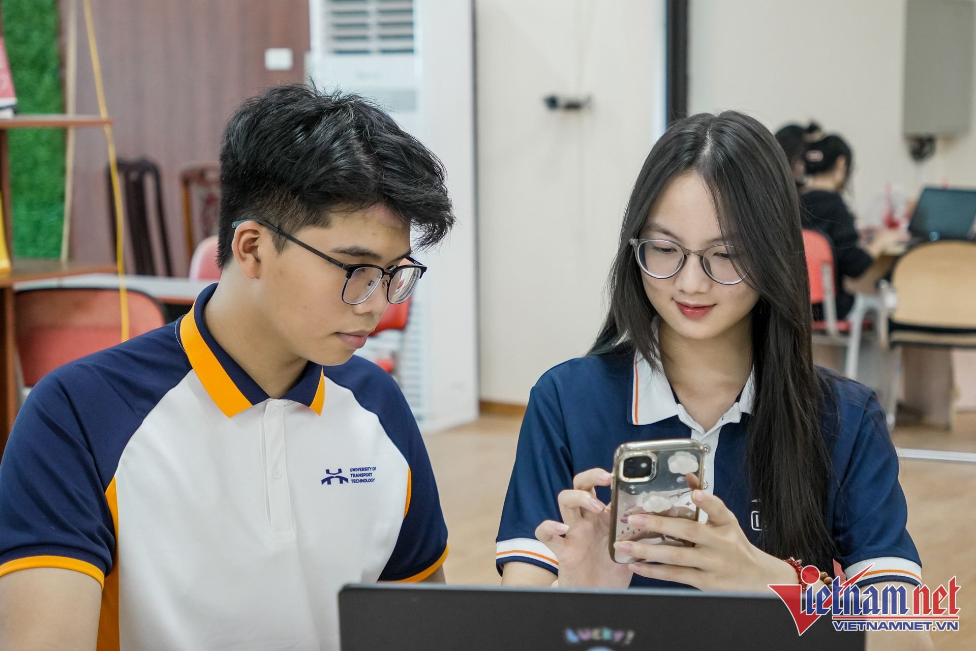 W-chuyen doi so quoc gia 000.jpg