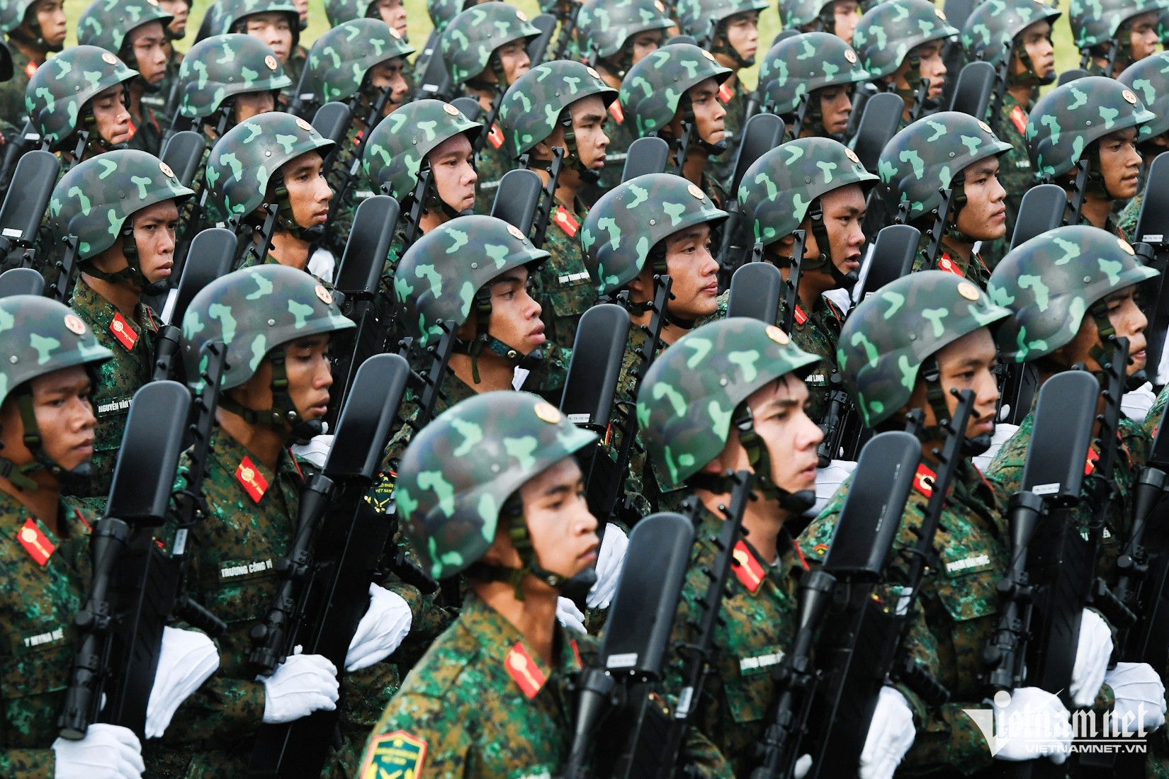 W-dieu binh dieu hanh 15jpg 1315.jpg