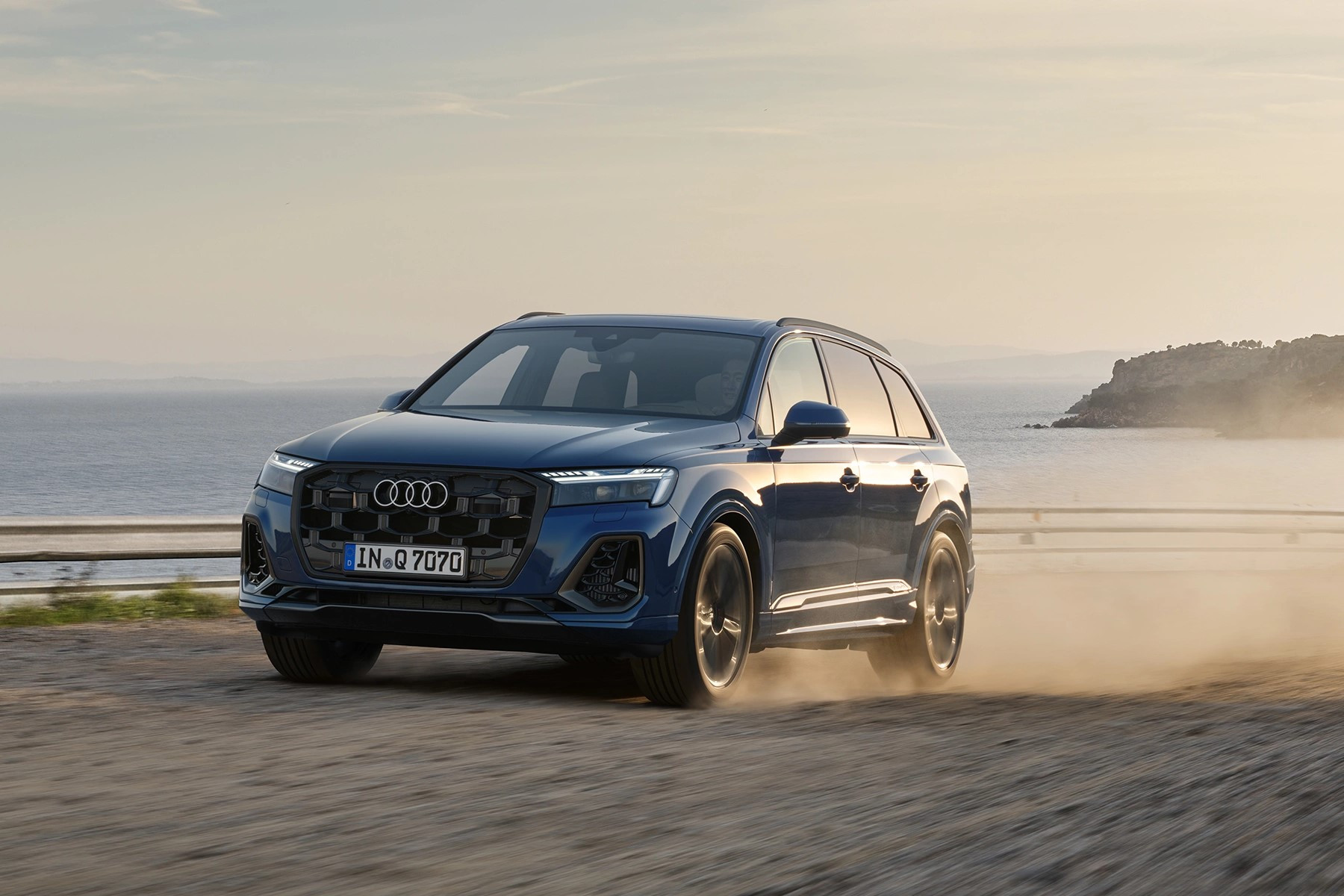 Audi Q7.jpg