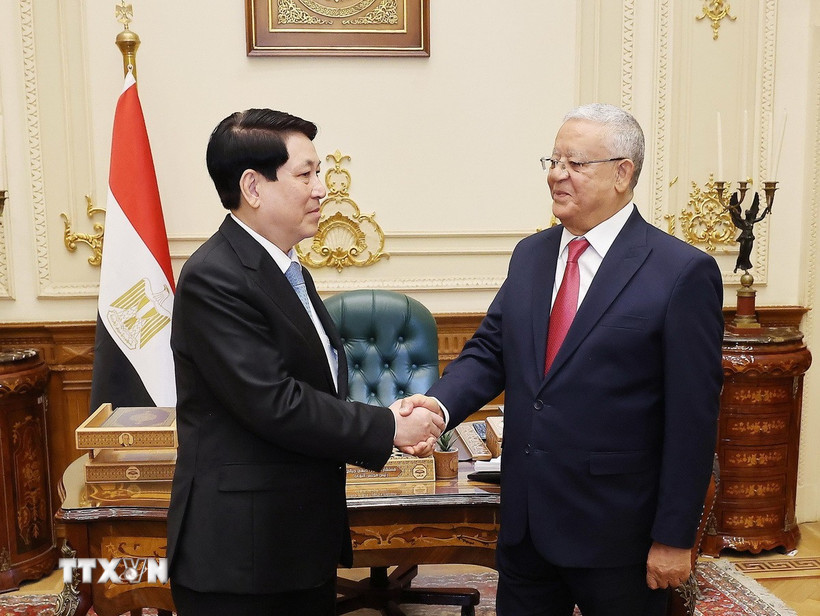 chu tich nuoc ha vien ai cap 1.jpg