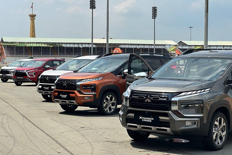 Mitsubishi Xpander Cross.jpeg