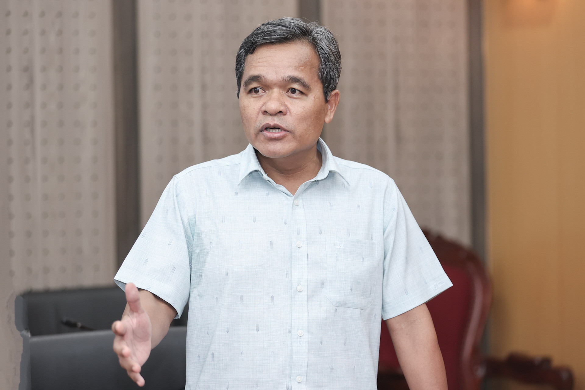 Thu truong Ho Van Nien.jpg