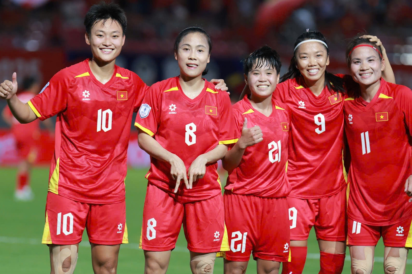 Tuyển nữ Việt Nam thắng đậm Campuchia, HLV Mai Đức Chung vẫn tiếc